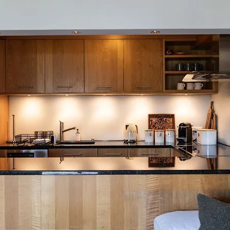 Apartment Olympia, Sleeps 6 *
