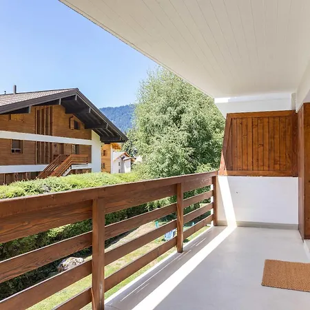 Olympia, Sleeps 6 Apartment
